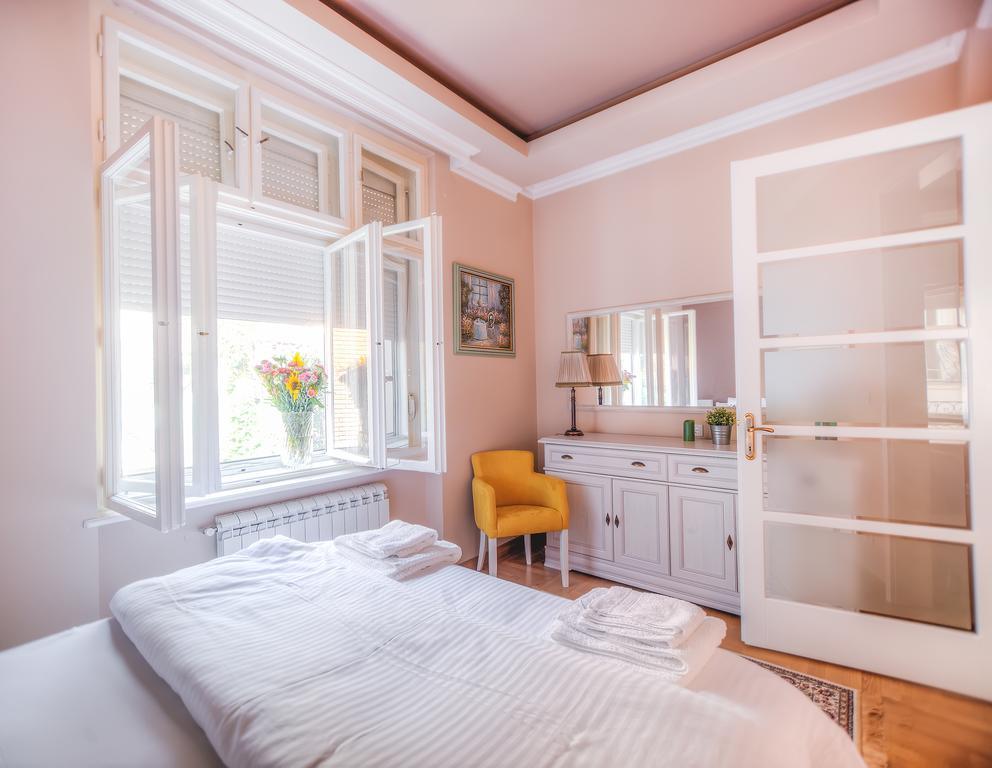 Crown Apartment - Your Royal Stay Beograd Ngoại thất bức ảnh