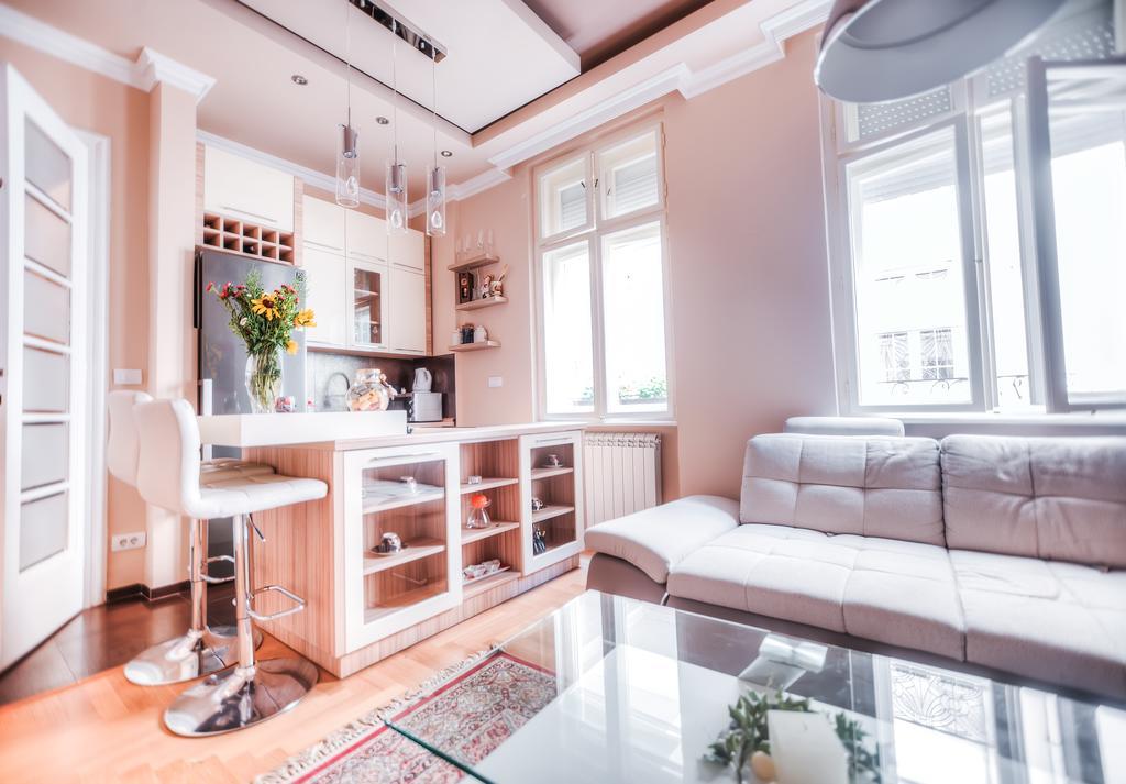 Crown Apartment - Your Royal Stay Beograd Ngoại thất bức ảnh