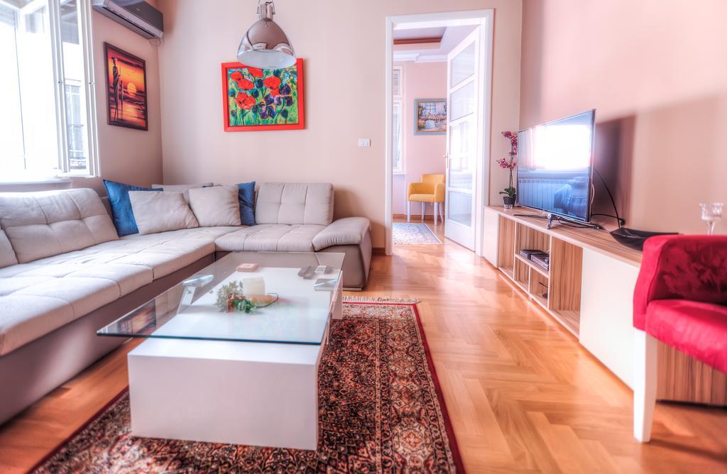 Crown Apartment - Your Royal Stay Beograd Ngoại thất bức ảnh